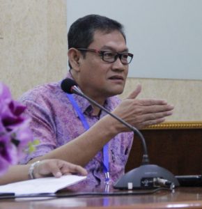 Picture of Prof. Dr. Alwi, M.Si